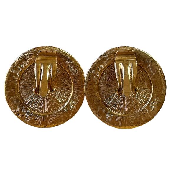 1980s Maxine Denker Ruby Lucite Cabochon Rope Gold Plate Large Clip Earrings - Picture 2 of 3